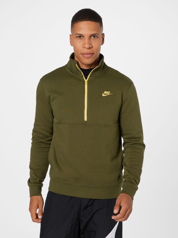 Sweat-shirt Nike Sportswear en vert : devant