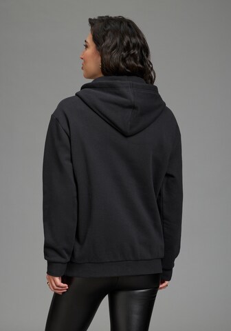 DELMAO Sweatshirt in Schwarz