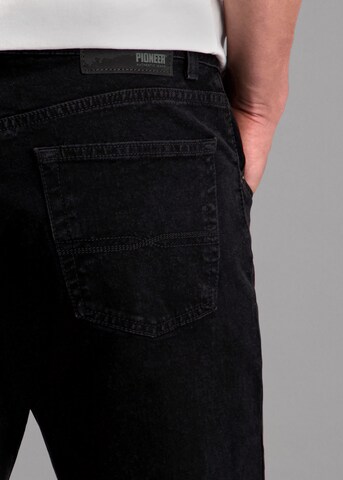 PIONEER Regular Jeans 'Ron' in Black
