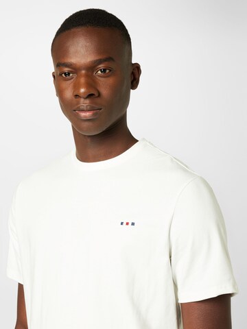 T-Shirt 'Tom' FQ1924 en blanc