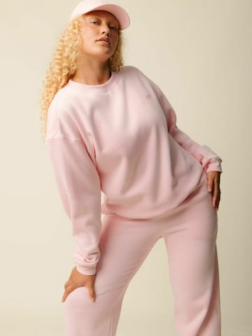 Regular Pantalon ' Cartel x Align ' Copenhagen Cartel en rose : devant