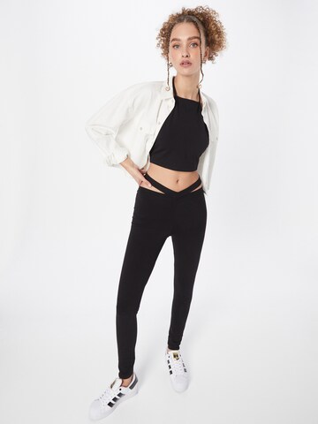 ABOUT YOU - Skinny Leggings 'Ayana' em preto