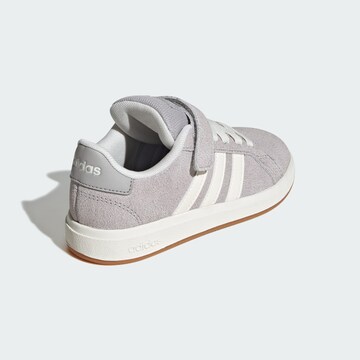 ADIDAS SPORTSWEAR Sneakers 'Grand Court 00s' in Grijs