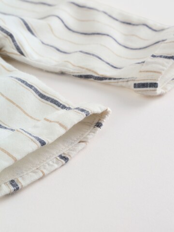 Next Σετ σε μπεζ