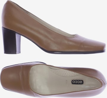 ECCO Pumps 37,5 in Braun: predná strana