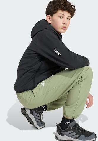ADIDAS TERREX - Casaco outdoor em preto