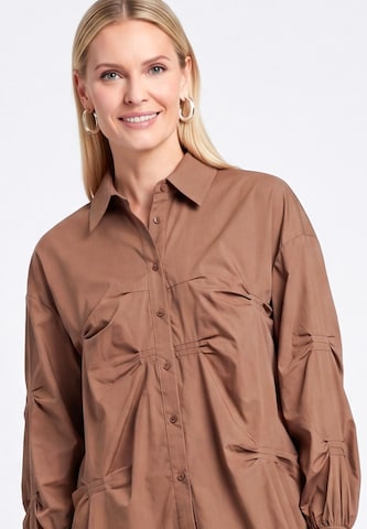 usha WHITE LABEL - Blusa en marrón