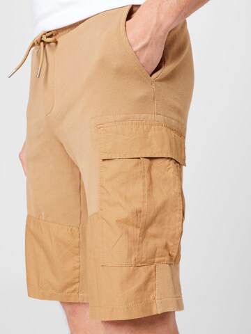 regular Pantaloni cargo di s.Oliver in marrone