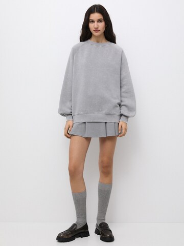 Pull&Bear Sweatshirt in Grau