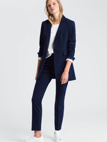 MARC AUREL Regular Pleated Pants in Blue