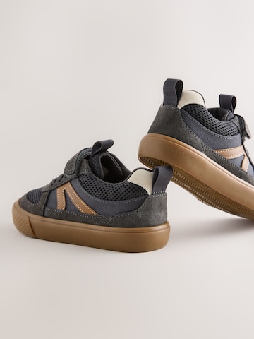 Baskets Next en gris