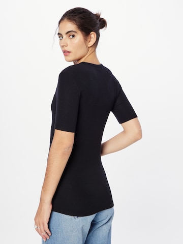 Tricou 'Fenja' de la Soft Rebels pe negru