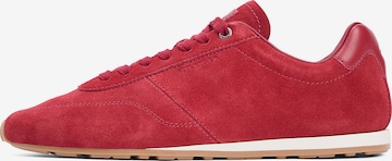 Baskets basses TOMMY HILFIGER en rouge : devant