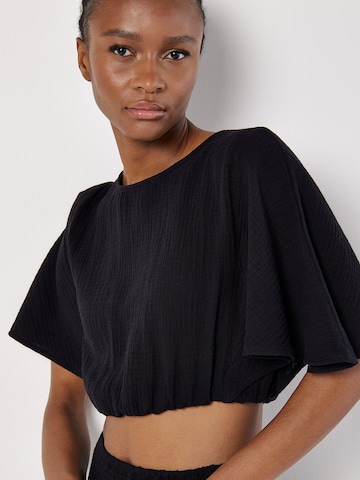 T-shirt Apricot en noir : devant
