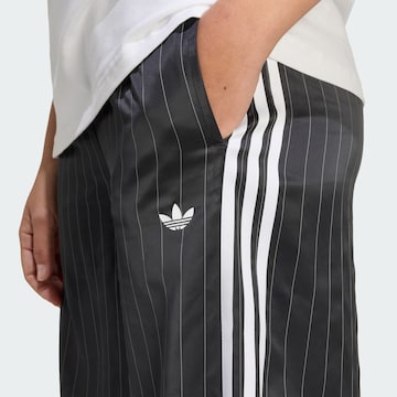 ADIDAS ORIGINALS Широкий Штаны в Черный