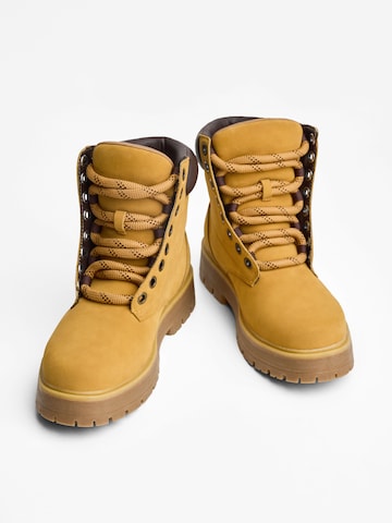 Bershka Lace-up boots in Brown