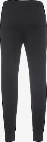 Nike Sportswear Tapered Trousers 'Tech Essentials' in Black