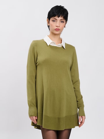 Influencer - Jersey en verde: frente