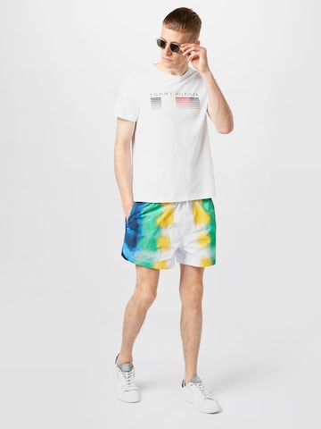 Tommy Jeans Loosefit Shorts in Mischfarben