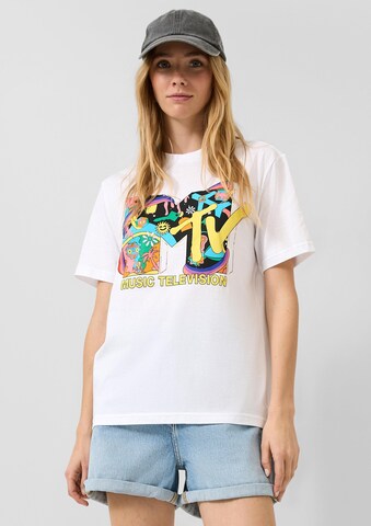 QS Shirt in Wit: voorkant