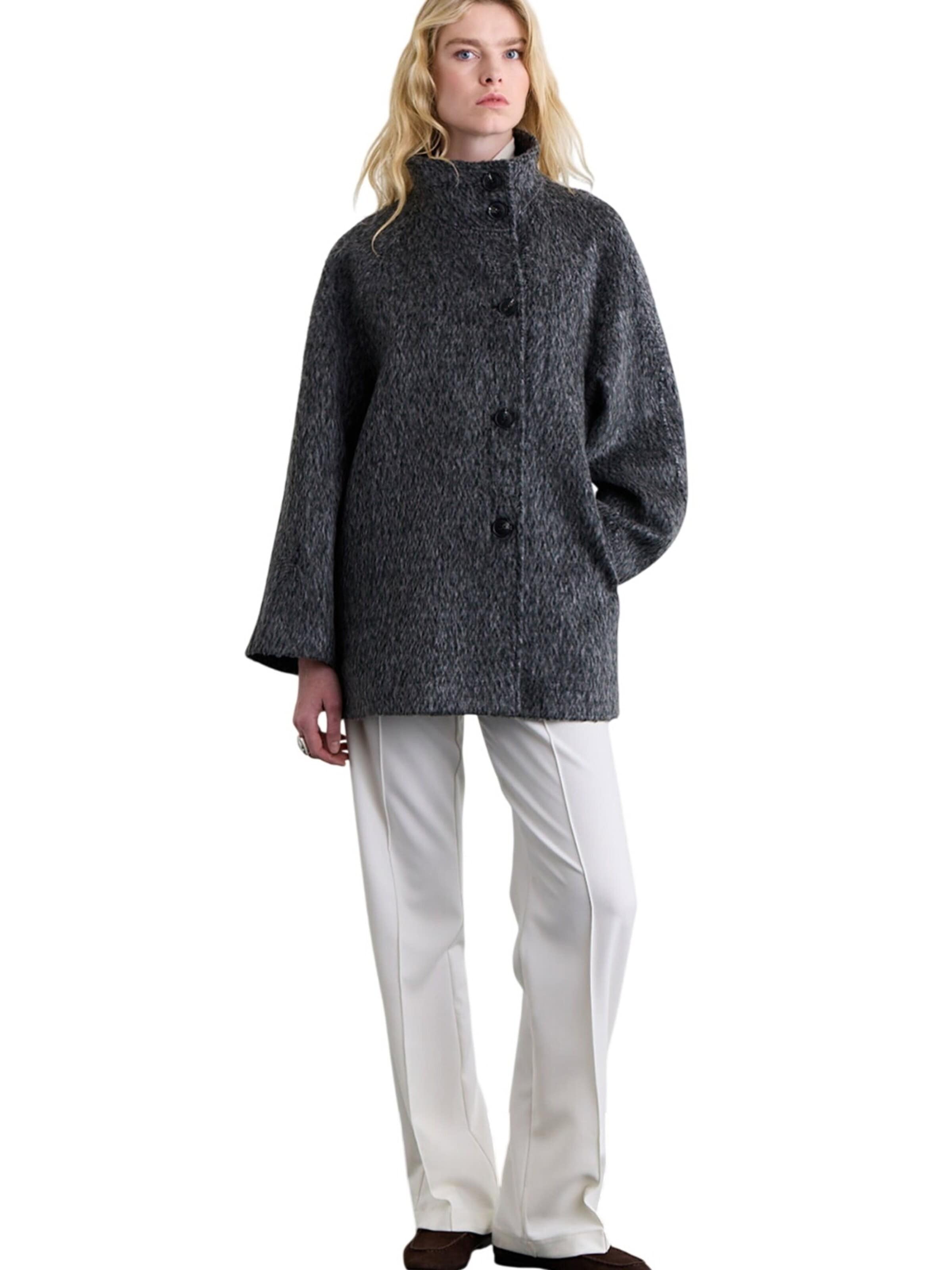 MANUKA Winter Jacket in Grey: front