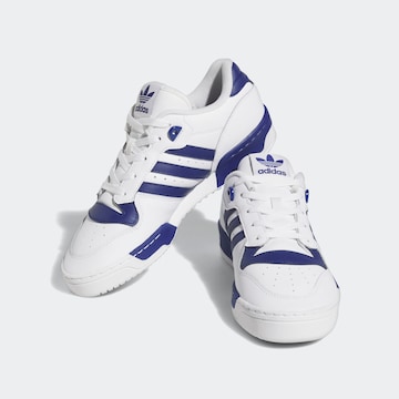 Sneaker bassa 'Rivalry' di ADIDAS ORIGINALS in bianco