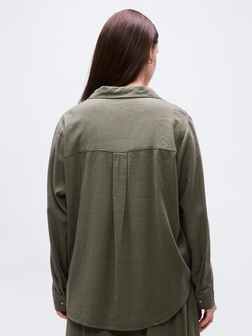 ONLY Carmakoma Blouse 'CARGOA' in Green