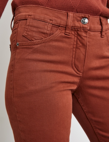 GERRY WEBER Regular Jeans i röd