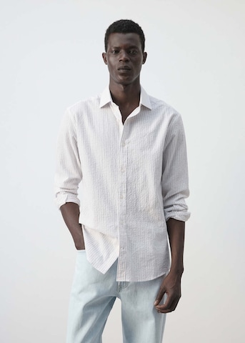 MANGO MAN Slim Fit Hemd 'Kissos' in Pink: Vorderseite