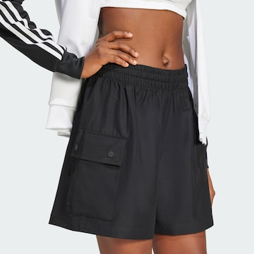 ADIDAS ORIGINALS Loosefit Hose 'Essentials' in Schwarz