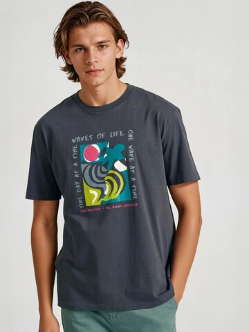 Funky Buddha Shirt in Grey: front