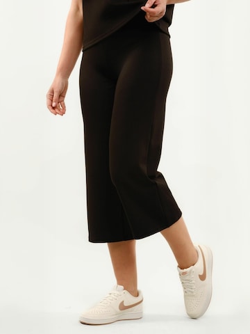 Liberte Essentiel Loosefit Kalhoty 'Henny' – černá