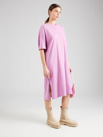 Robe 'Adi' MAKIA en rose : devant