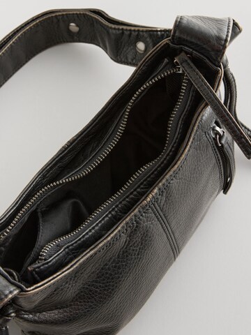 Next Umhängetasche in Schwarz