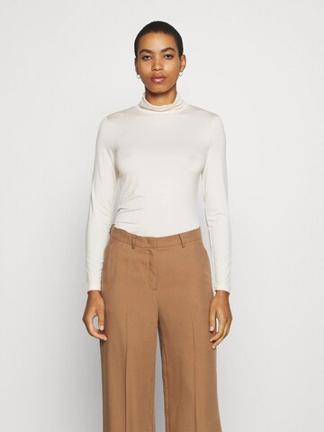 Top ' SC-MARICA 12 ' di Soyaconcept in bianco: frontale