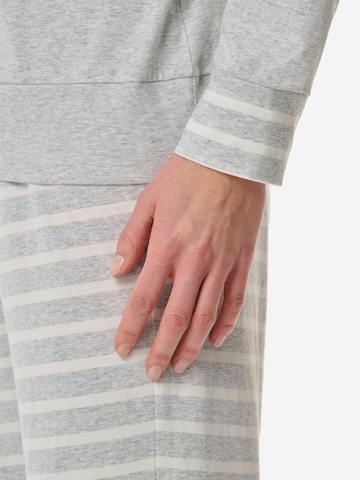 SCHIESSER Pyjama 'Casual Essentials'‌‌‌ in Grau