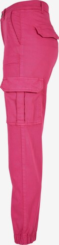 Urban Classics - Tapered Pantalón cargo en rosa