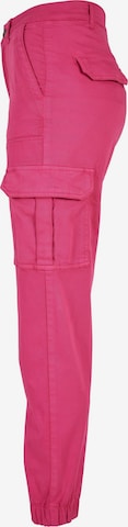 Urban Classics Дънки Tapered Leg Карго панталон в розово