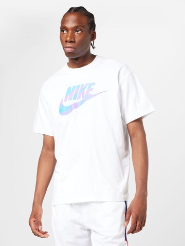 Tricou 'FUTURA' de la Nike Sportswear pe alb: față
