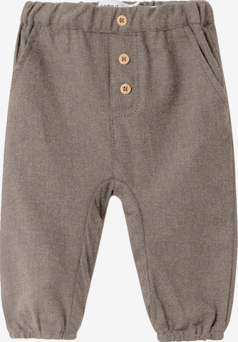 Effilé Pantalon NAME IT en gris : devant