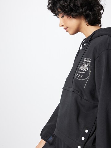 Nike Sportswear Sportsweatshirt in Schwarz