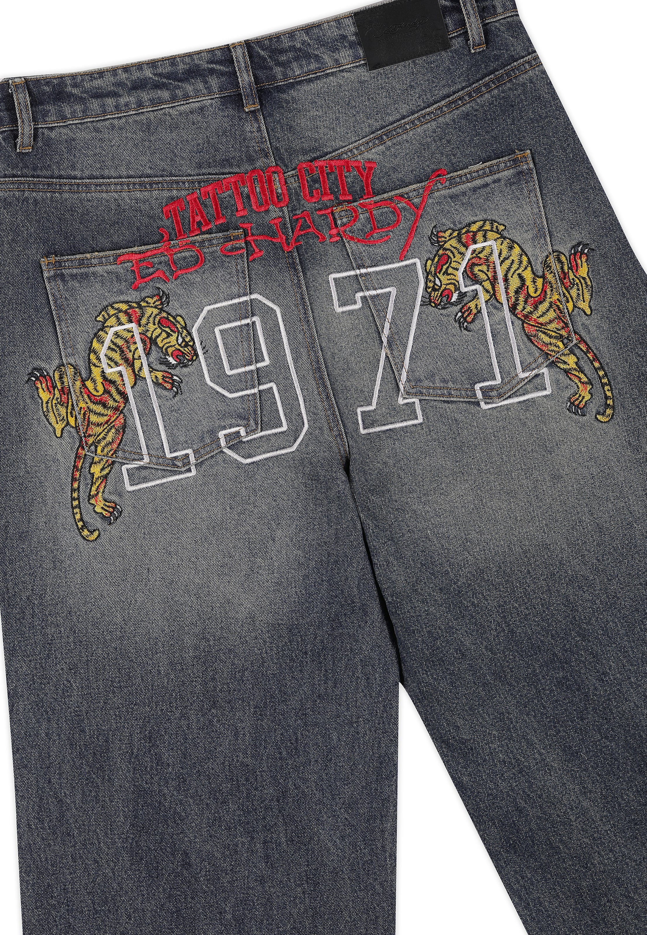 Ed Hardy Baggy Jeans 'Tattoo City Tiger' in Zwart
