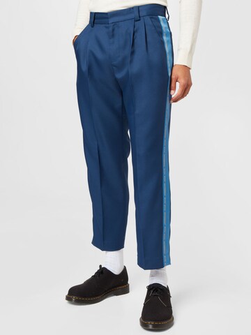 Viktor&Rolf Loose fit Pleat-Front Pants in Blue: front