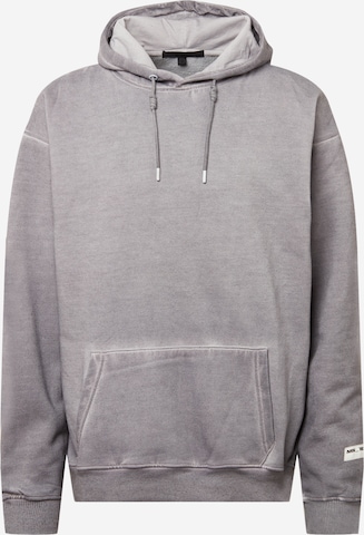 Mennace Sweatshirt in Grey: front