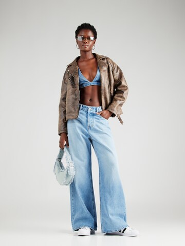 DIESEL Wide Leg Jeans '1996 D-SIRE' in Blau