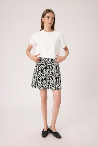 SOAKED IN LUXURY Skirt 'Darleen' in Black