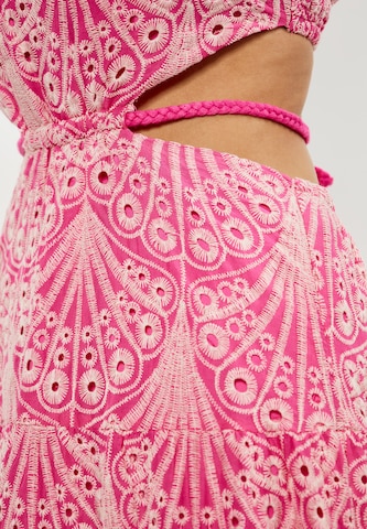 IZIA Dress in Pink