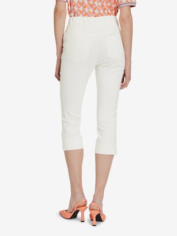 Skinny Pantalon Betty Barclay en blanc