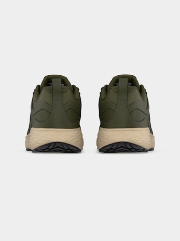 COLUMBIA Półbuty 'PEAKFREAK ROAM™' w kolorze zielony