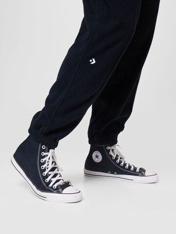 CONVERSE Tapered Hose in Schwarz